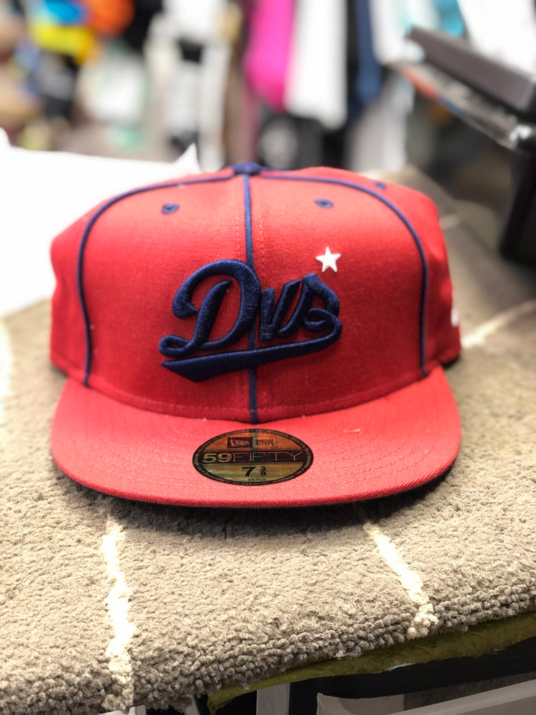 Dvs snapback discount